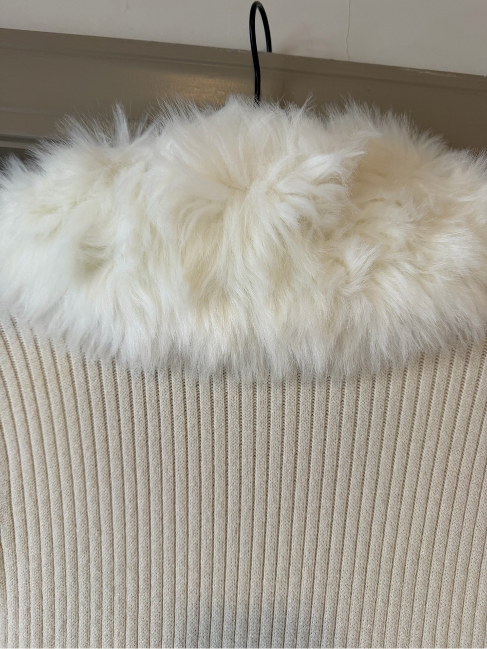 Show Me Your MuMu Cream Ribbed Long Cardigan with Faux Fur Collar - Picture 6 of 8